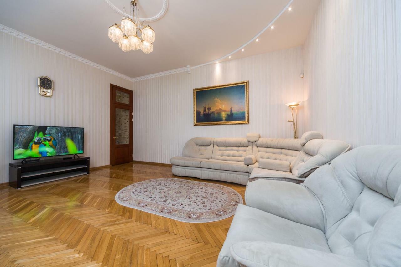 Apartamenty Na Sofievskoy Odessa Exterior foto